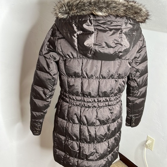 Eddie Bauer Bronze 3/4 length Down Filled Winter Coat with faux fur trim PS - Picture 7 of 11